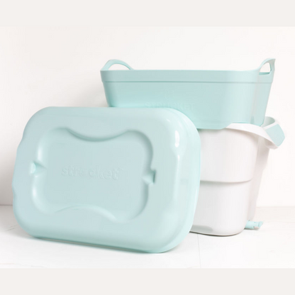 Hands-free water draining with Strucket’s 19L built-in plug, 