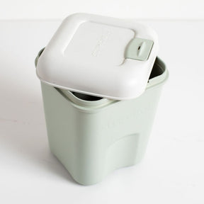BPA-free Strucket lid for safe household use
